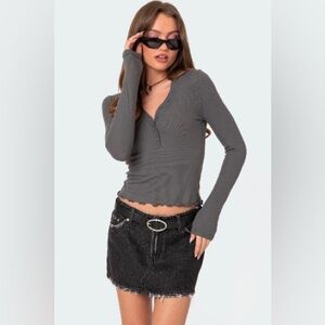 Edikted Purple Grey V-Neck Buttoned Women's Top